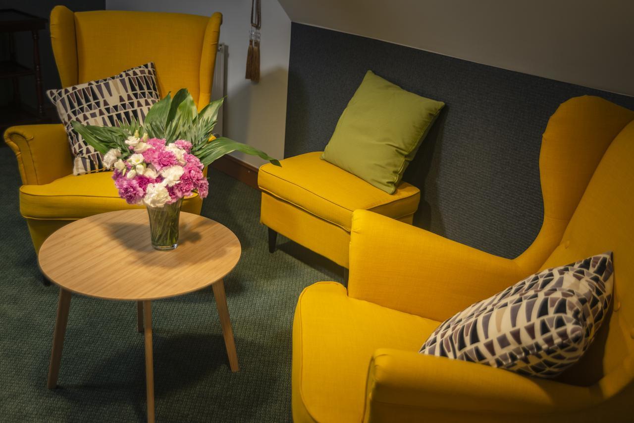 Hotel - Restauracja Platan เซนจิตชุฟ มาโวโปลสกี ภายนอก รูปภาพ